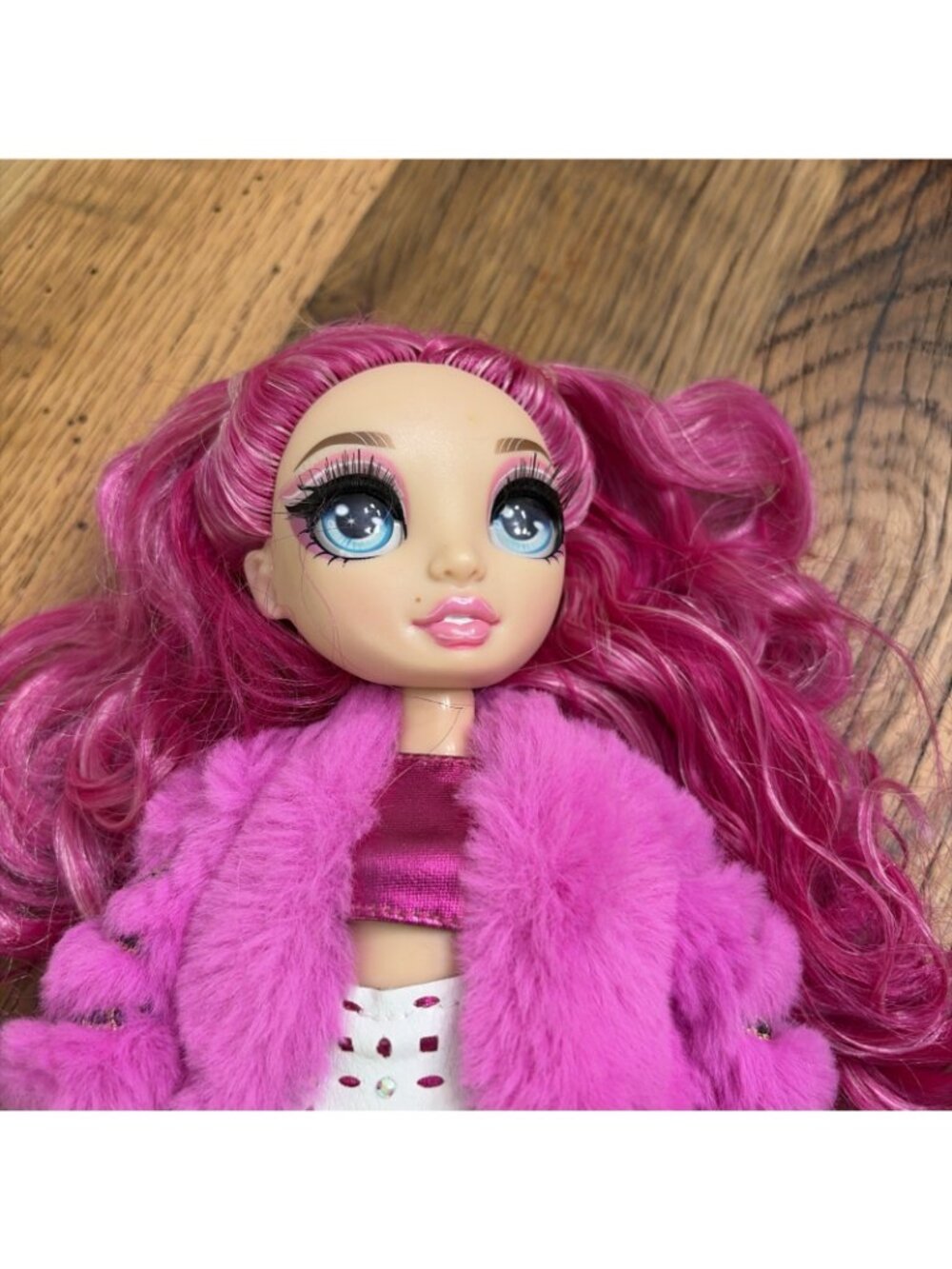 Rainbow High Stella Monroe Fashion Doll - Picture 2 of 7